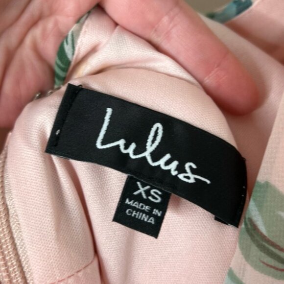 LULUS Garden Meandering Blush Floral Print Maxi Dress Side slit Chiffon Size XS - Picture 7 of 16